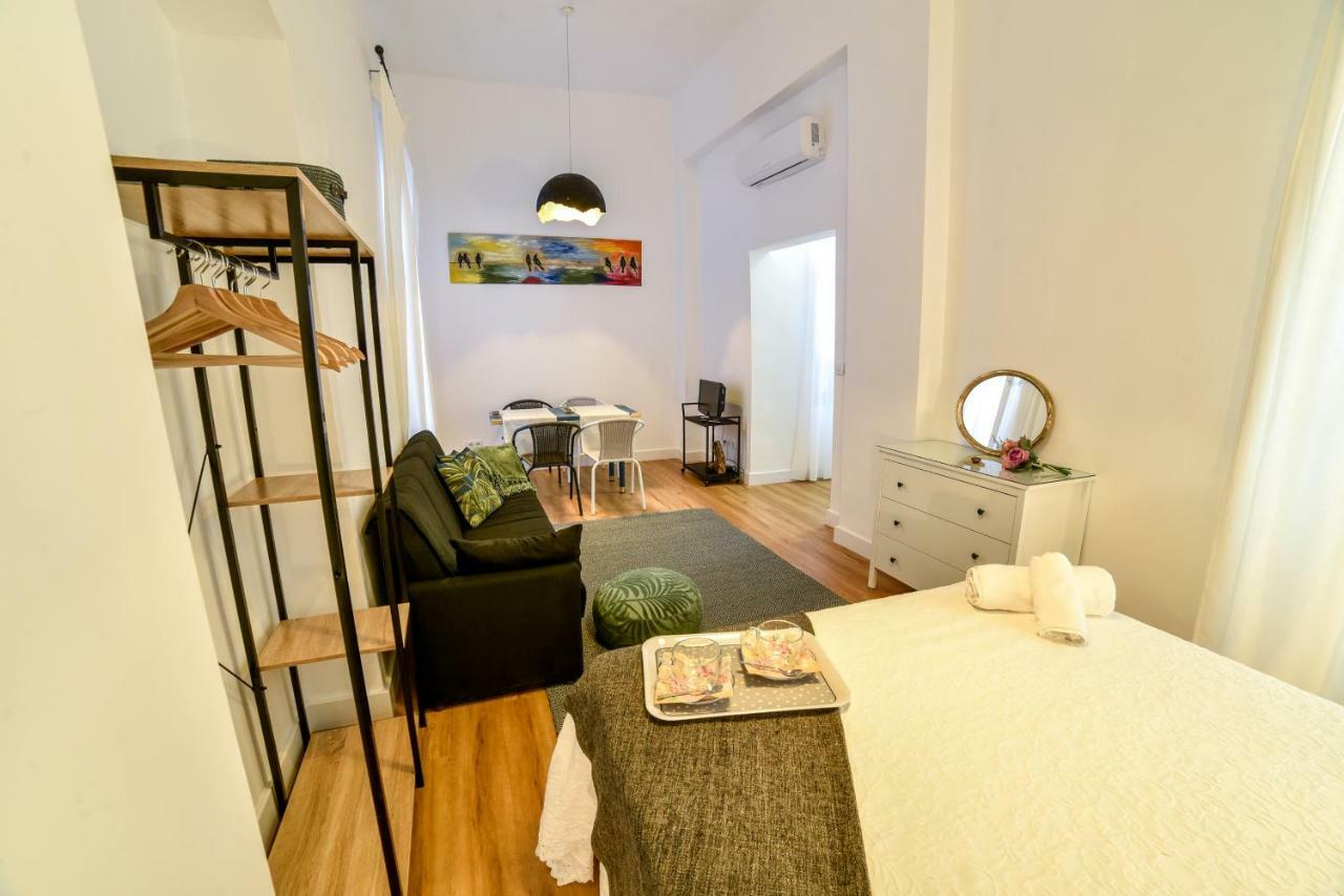 Alohamundi Alameda Lägenhet Sevilla Exteriör bild